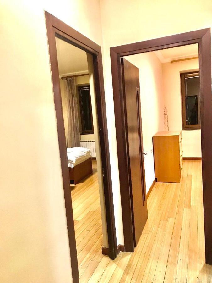 Mount Hood Apartments Ереван Экстерьер фото